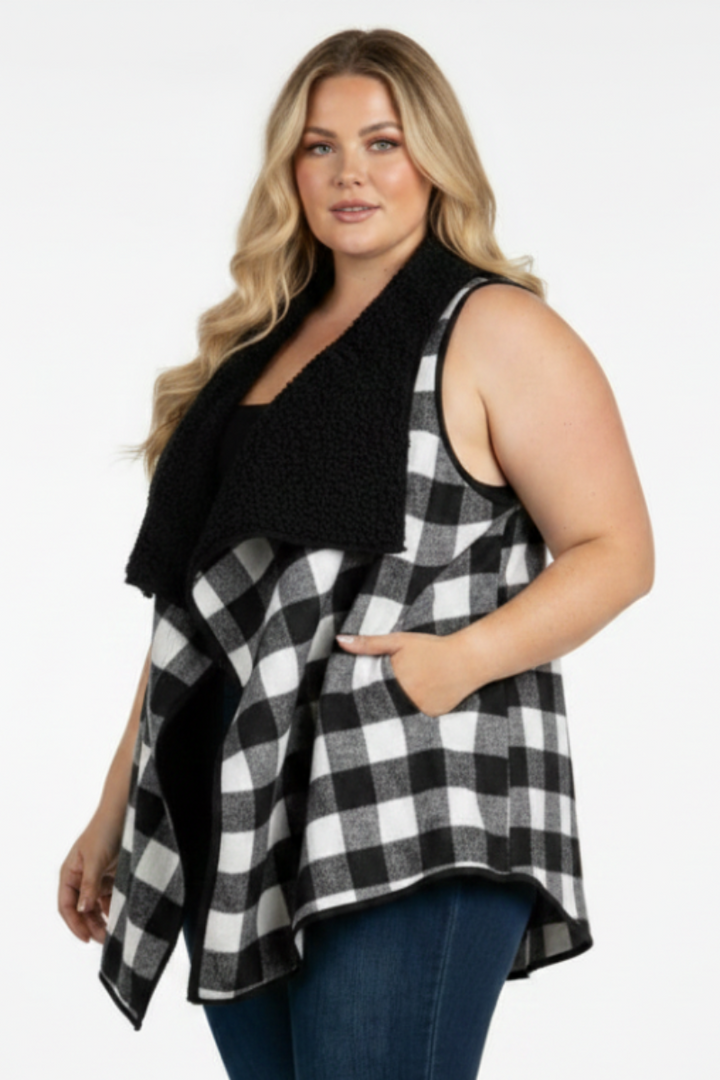 BLACK PLAID SOFT FUR POCKET PLUS SIZEVEST-M5200