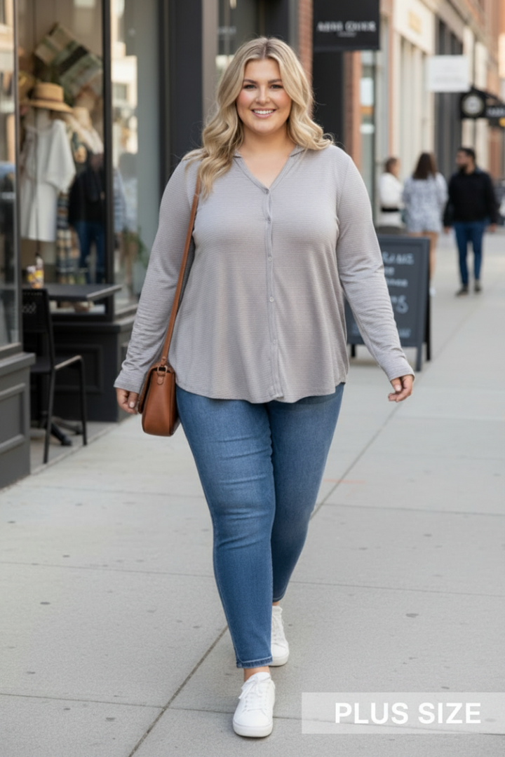 PLUS SIZE V-NECK BUTTON DOWN  KNIT TOP T8820PL