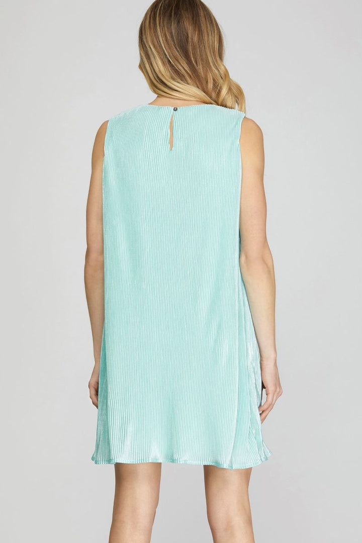 MINT SLEEVELESS ROSETTE METALIC PLISSE MINI DRESS