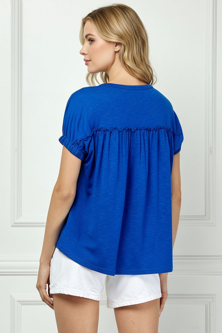 HENLEY SHIRRED PUFF SHORT SLEEVE TOP
