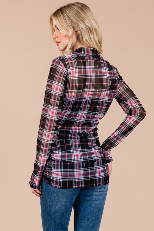 WARDROBE WHIT PLAYFUL BASIC PLAID TOP TS13655