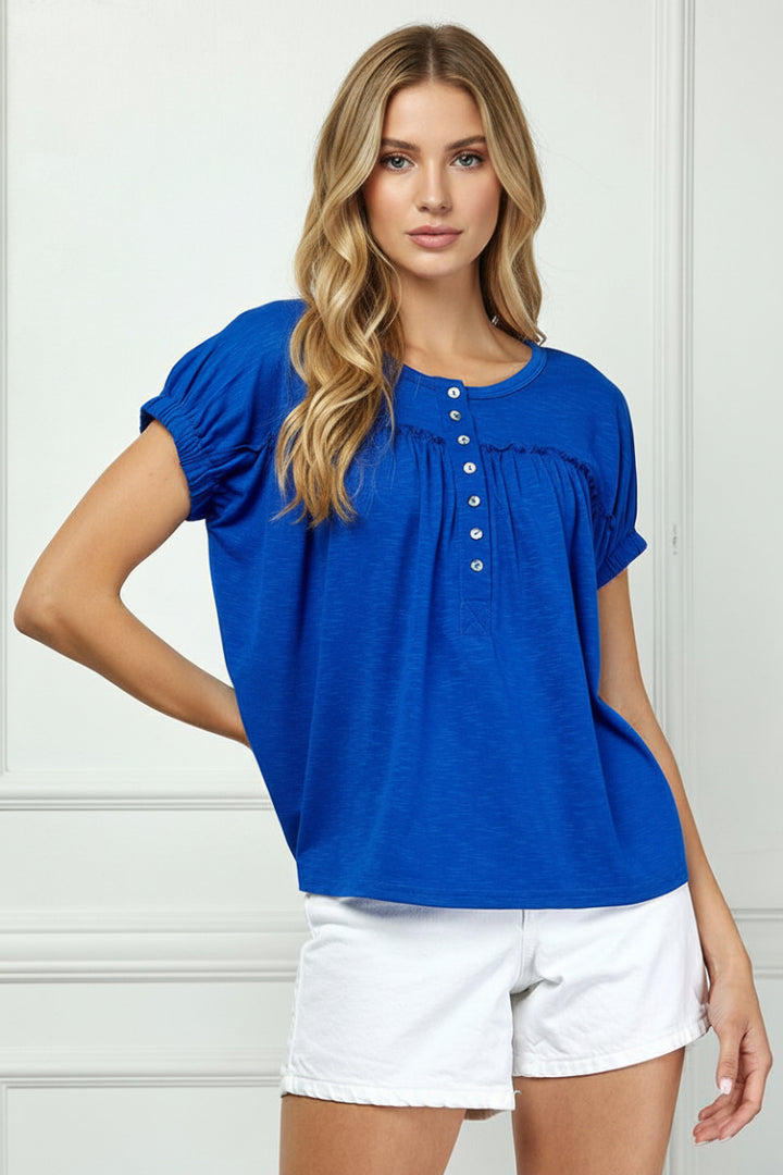 HENLEY SHIRRED PUFF SHORT SLEEVE TOP