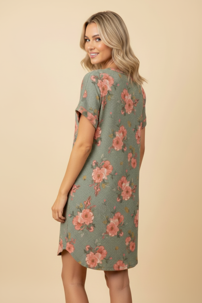 PLUS SIZE FLORAL PRINT ROUND HEM W/POCKETS MINI DRESS-HMED6807