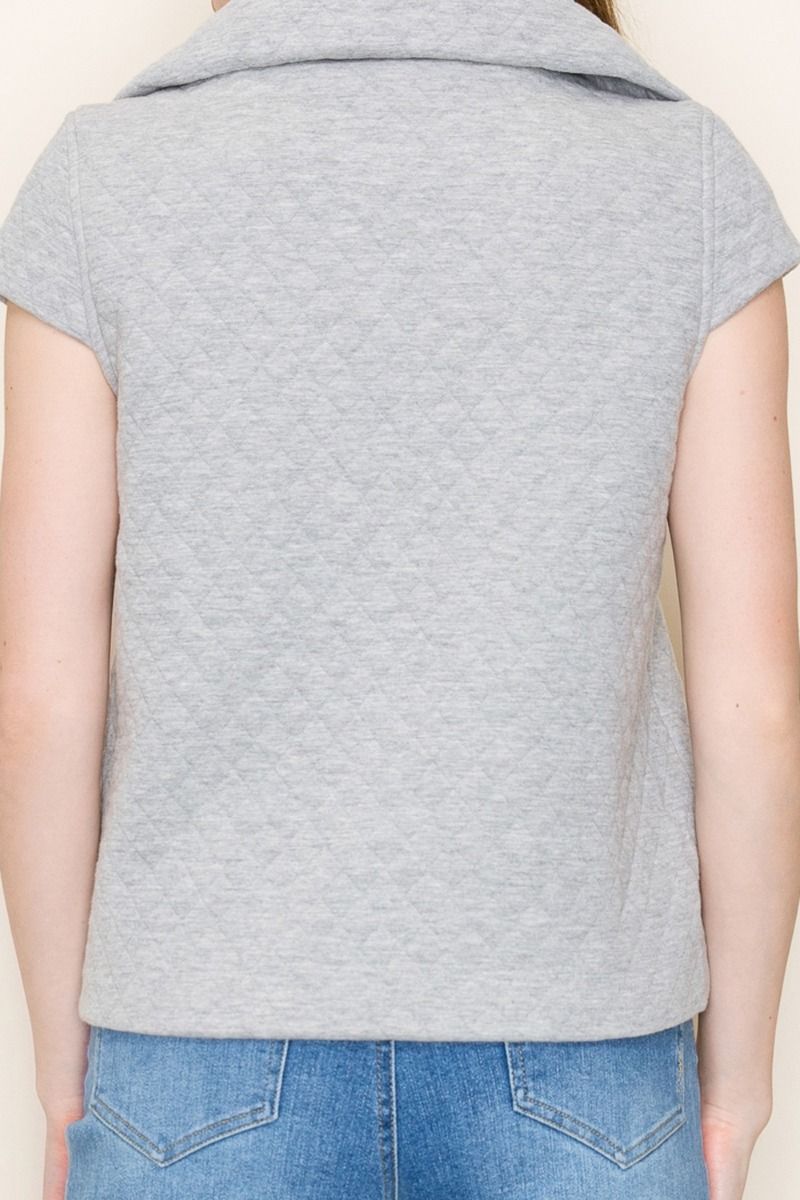 SLEEVELESS SOLID BUTTON DOWN VEST-WBT10365XL