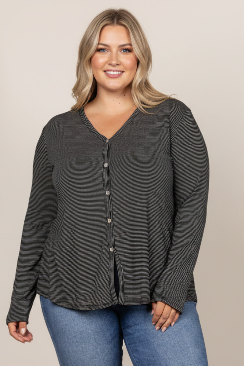 PLUS SIZE V-NECK BUTTON DOWN  KNIT TOP T8820PL