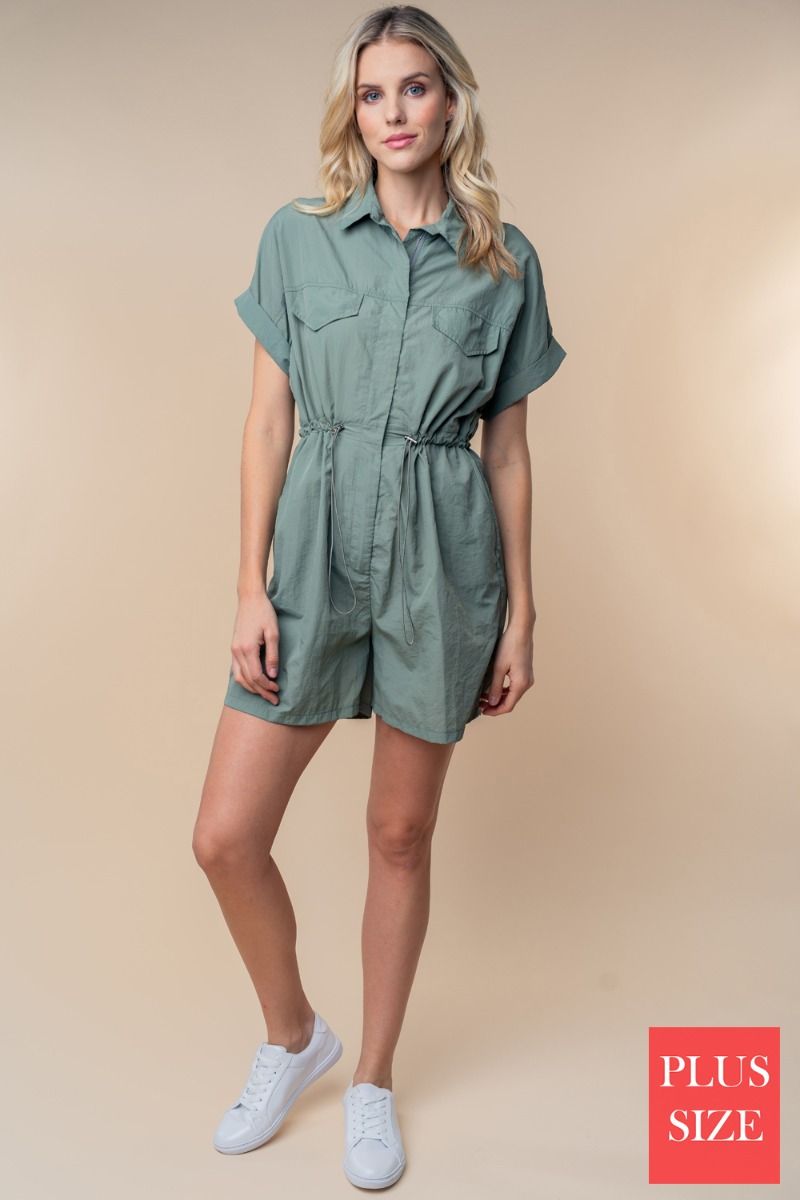 PLUS SIZE SHORT SLEEVE SOLID WOVEN ROMPER