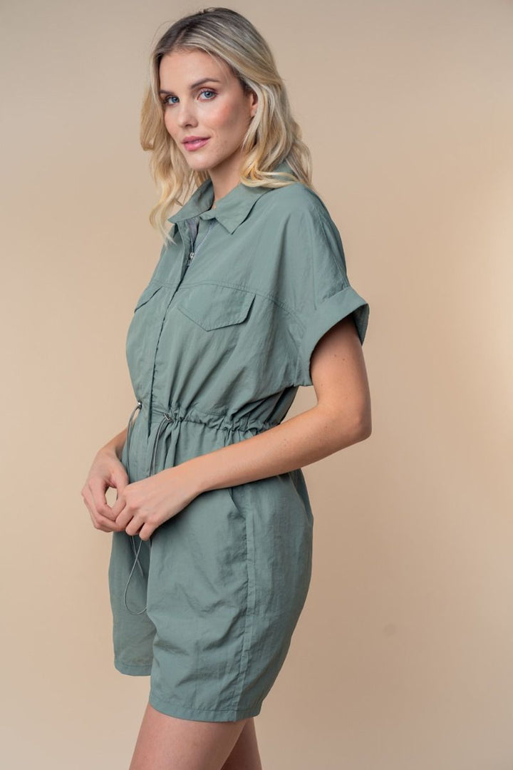 SHORT SLEEVE SOLID WOVEN ROMPER