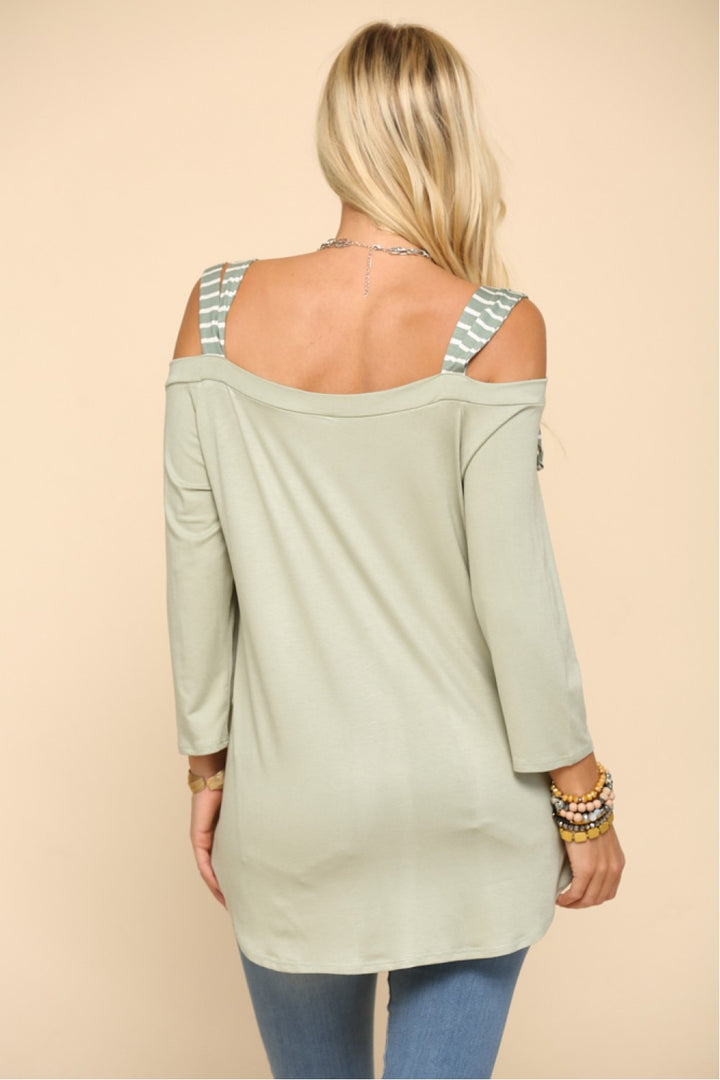 STRIPED TIE STRP OFF SHOLDER TOP-CLCT43750