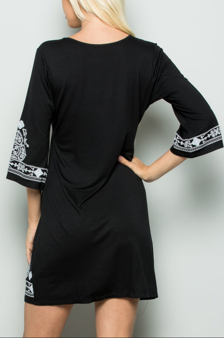 V NECK DAMASK PRINT DRESS PLUS SIZE