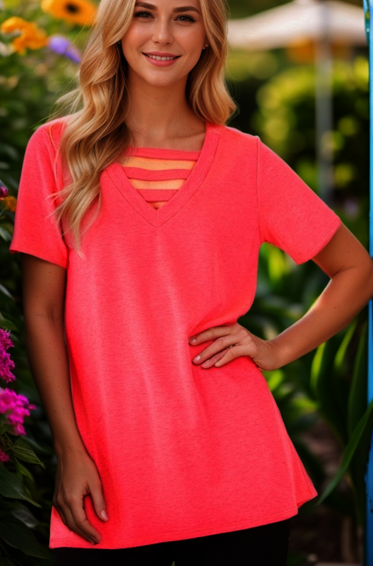 SHORT SLEEVE V NECK WITH BAR DETAIL SOLID TOP