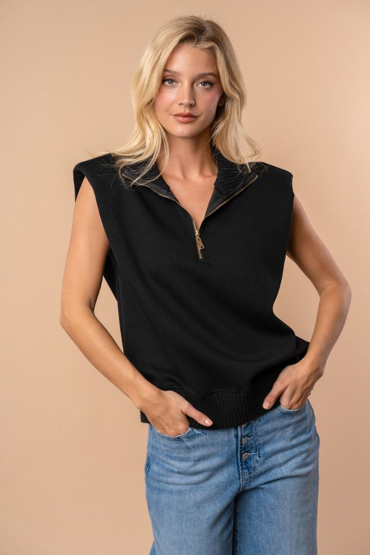 SLEEVELESS SOLID KNIT TOP