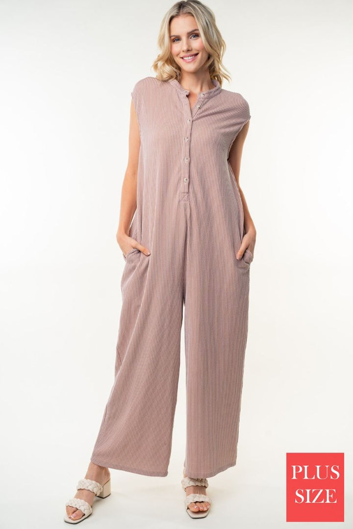 SLEEVELESS SOLID KNITE PLUS SIZE JUMPSUIT WITT HALF BUTTON UP
