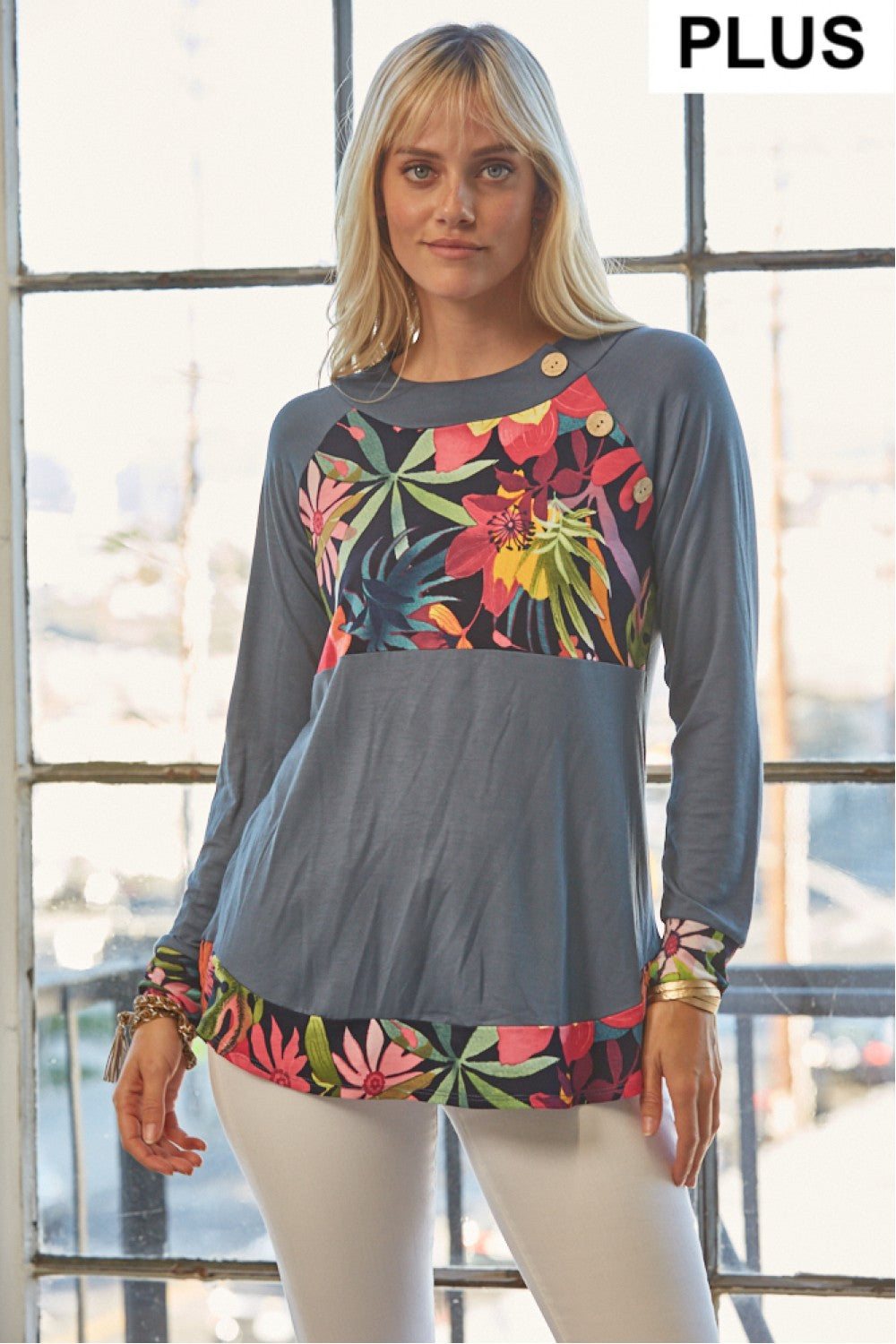 PLUS TROPICAL PRINT RAGLAN TOP-CLCT43592J