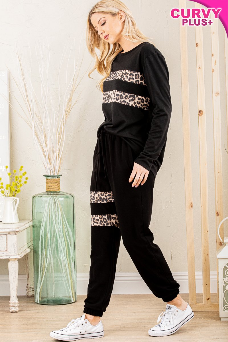 ROUND NECK SOLID AND ANIMAL LEOPARD PRINT CONTRAST TOP