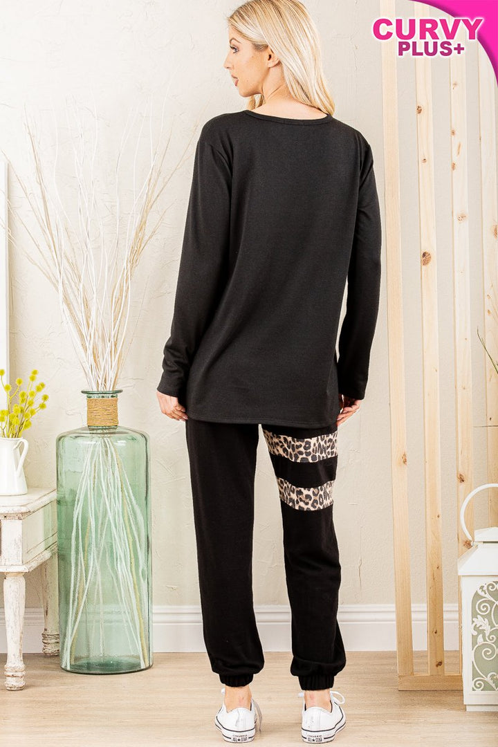 ROUND NECK SOLID AND ANIMAL LEOPARD PRINT CONTRAST TOP