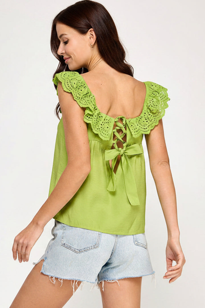 RUFFLE EYELET SHORT SLEEVE TOP-AVT10737