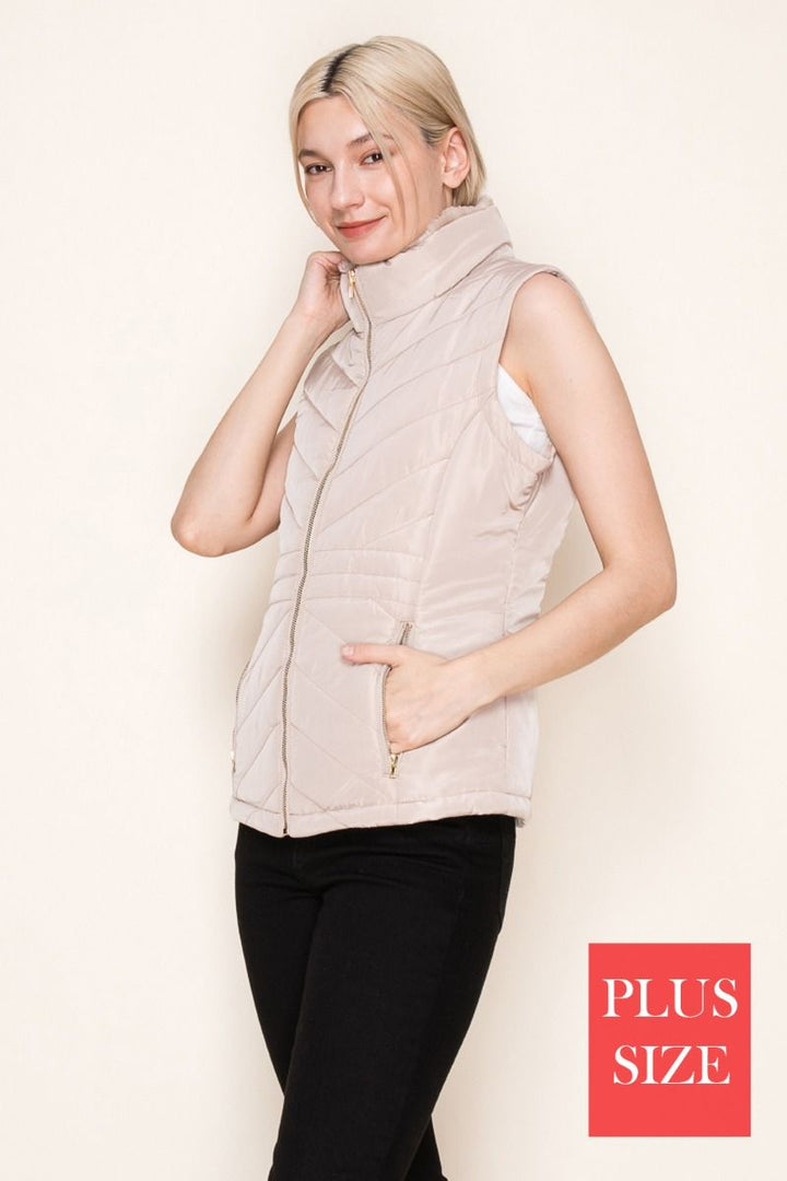 PLUS SIZE SLEEVELESS VEST WITH ZIP-UP