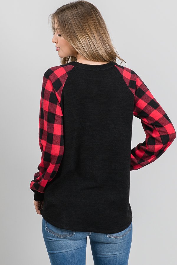 PLAID PRINT CONTRAST TOP WITH REINDEER SEQUINS DETAIL PLUS SIZE