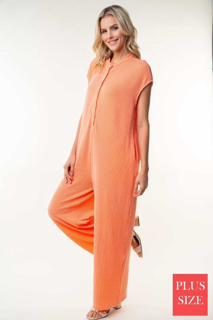 SLEEVELESS SOLID KNITE PLUS SIZE JUMPSUIT WITT HALF BUTTON UP