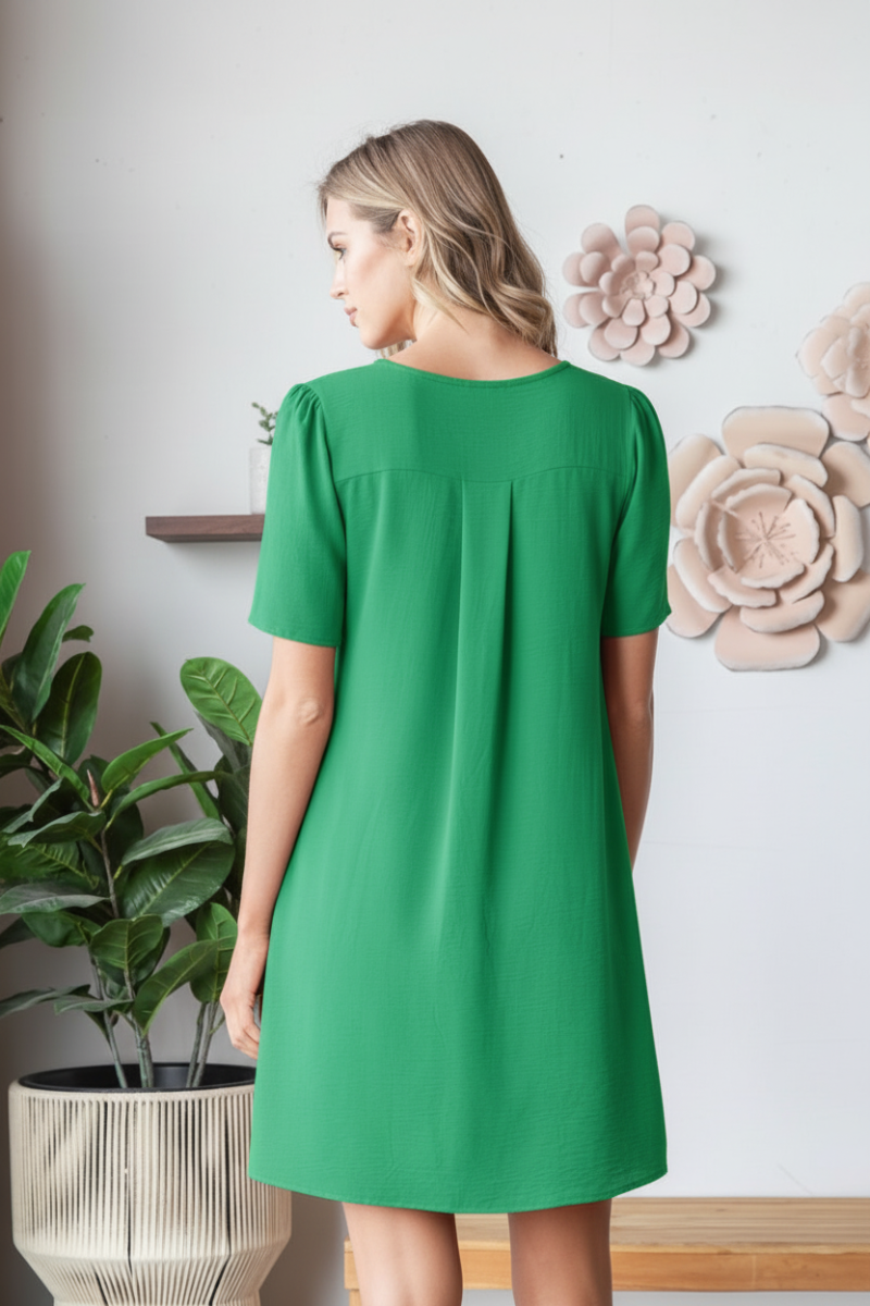 SHORT SLEEVE V NECK SOLID AIRFLOW WOVEN DRESS-HMED6880