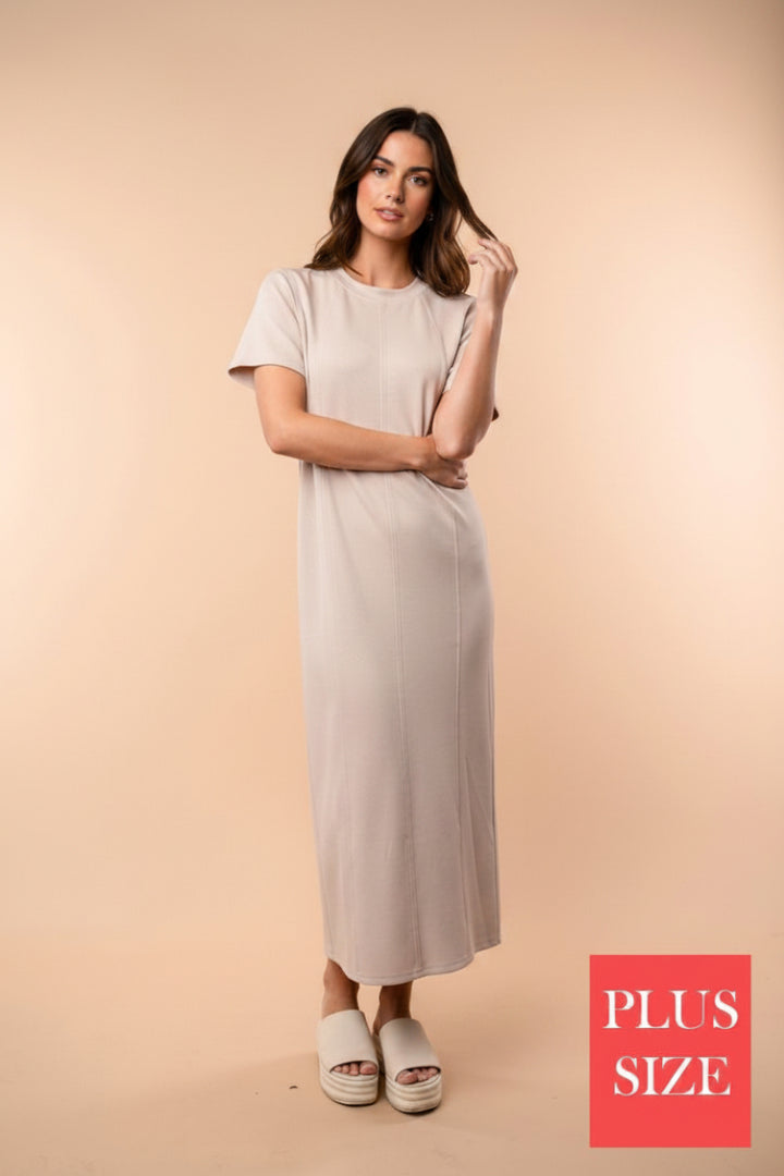 PLUS SIZE SHORT SLEEVE SOLID KNIT MIDI DRESS