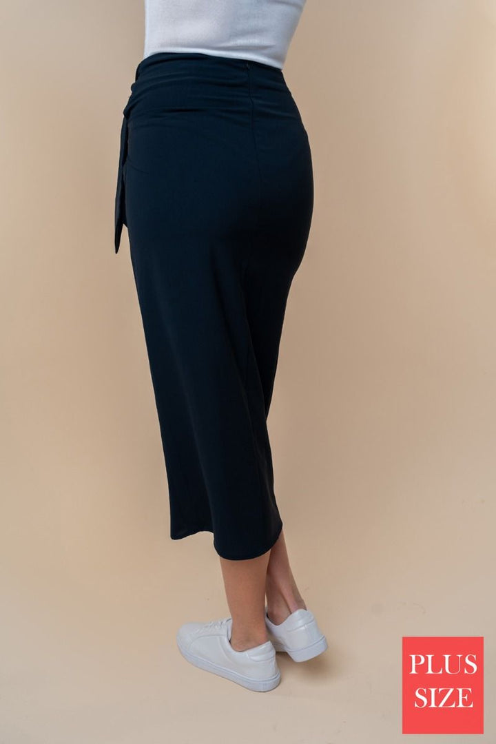PLUS SIZE HIGE WAISTED SOLID WOVEN WRAPPED SKIRT