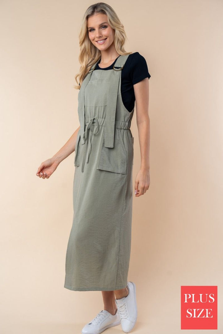 SLEEVELESS SOLID KNIT PLUS SIZE OVERALL DRESS
