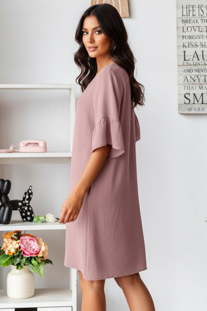 PLUS SIZE SHORT SLEEVE WITH RUFFLED ROUND NECK SOLID MINI DRESS