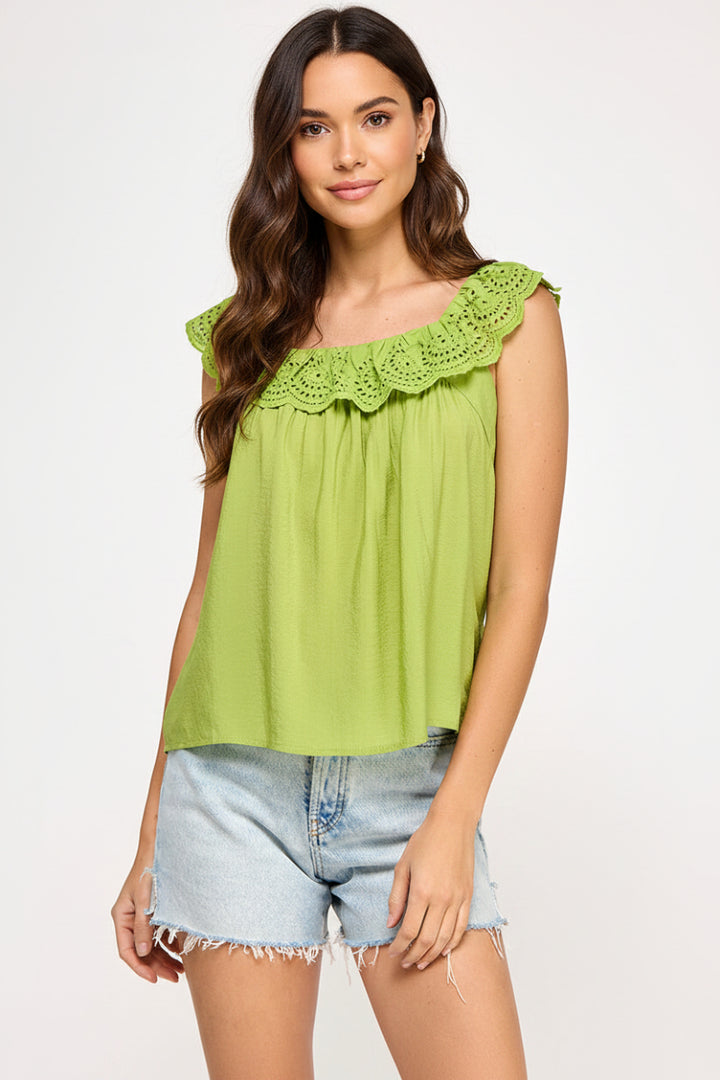 RUFFLE EYELET SHORT SLEEVE TOP-AVT10737