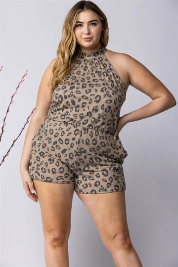 MAGENTA HALTER NECK SIDE POCKETS PLUS SIZE ROMPER-SP1013SX