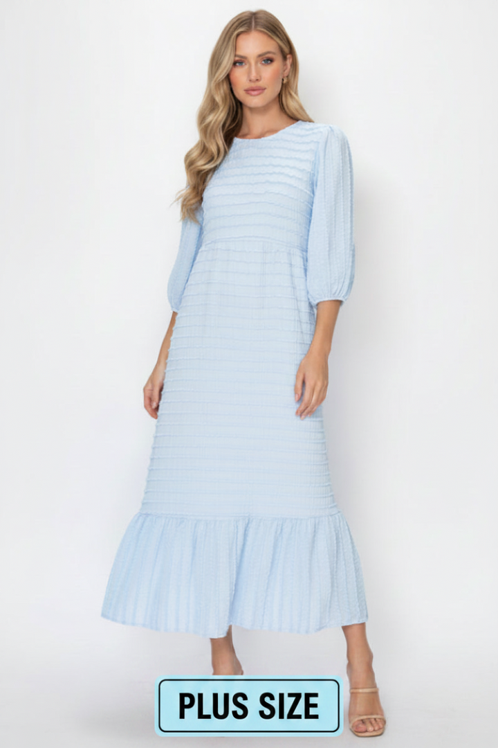 PLUS SIZE TEXTURED MIDI DRESS WITH 3/4 BALLOON SLEEVES