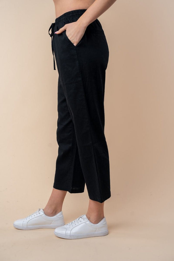 HIGH WAISTED SOLID WOVEN PANTS