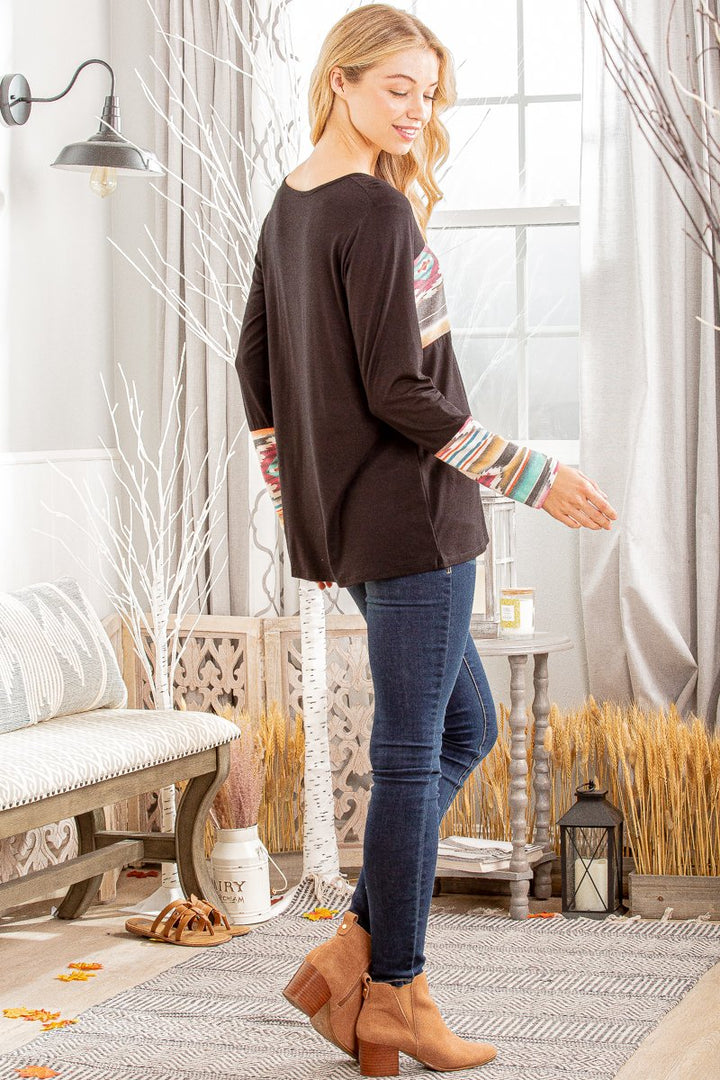 AZTEC PRINT CONTRAST TOP  HMST1784-12