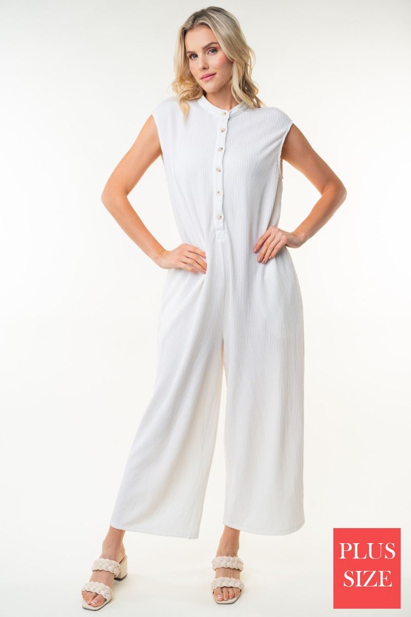 SLEEVELESS SOLID KNITE PLUS SIZE JUMPSUIT WITT HALF BUTTON UP