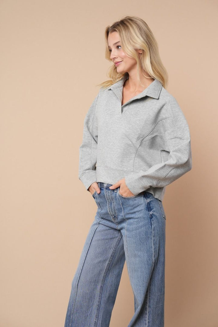 LONG SLEEVE SOLID KNIT COLLAR FEATURING TOP