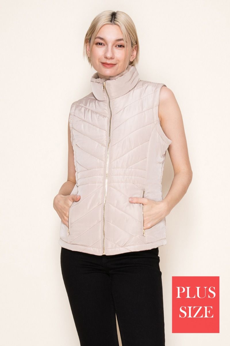 PLUS SIZE SLEEVELESS VEST WITH ZIP-UP