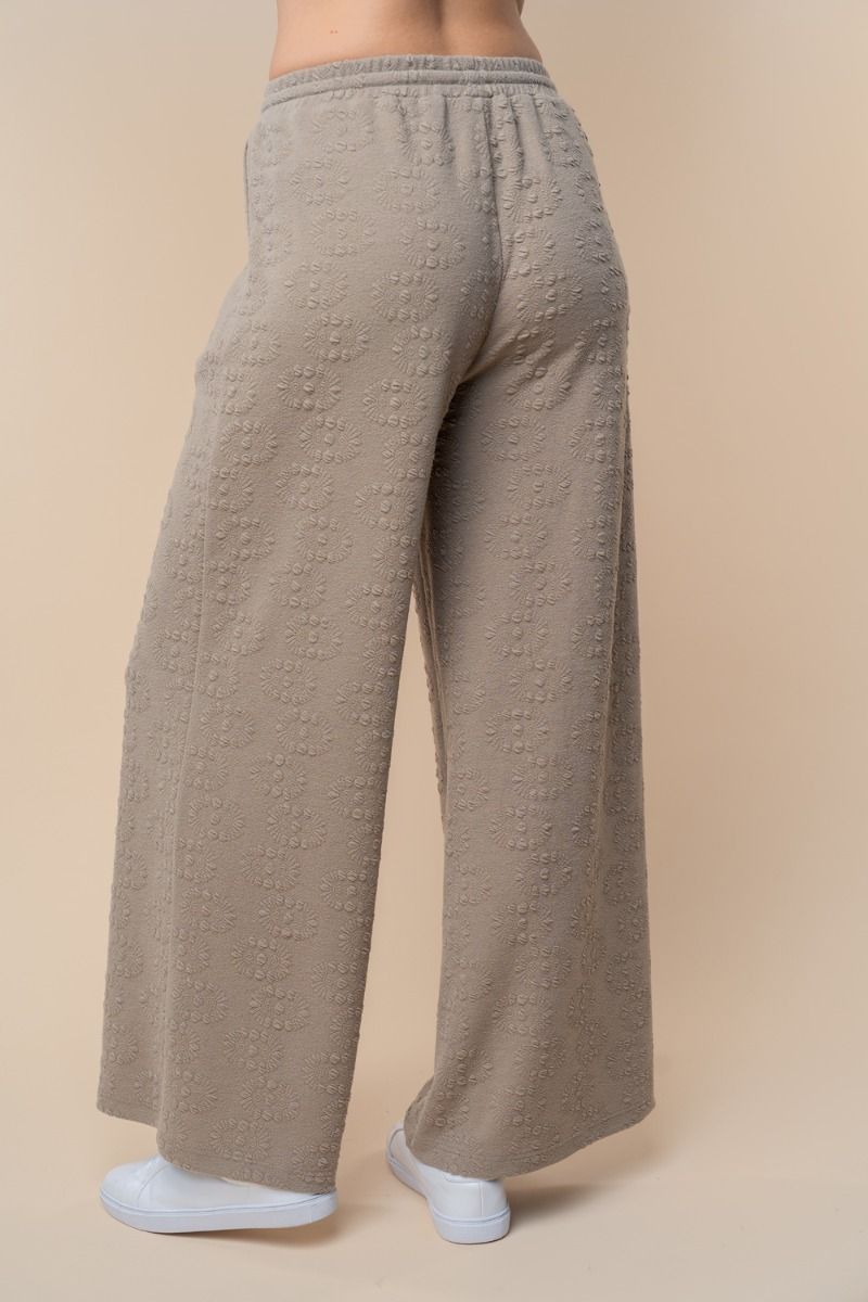 HIGH WAISTED SOLID PANTSWITH ELASTIC WAIST