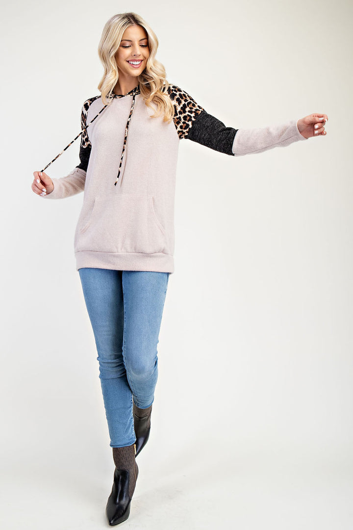 ANIMAL PRINT COLOR BLOCK HOODIE-CLCT43668