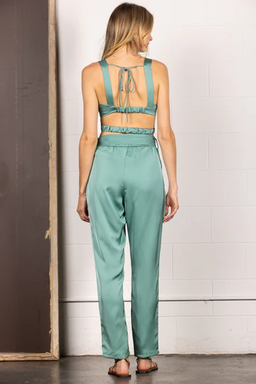 SOLID WAIST FLARE CROP TOP AND PANTS SET CS10511