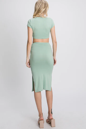 CROP TOP & SIDE SLIT ELASTIC WAIST SKIRT KNIT SET IN2028M *