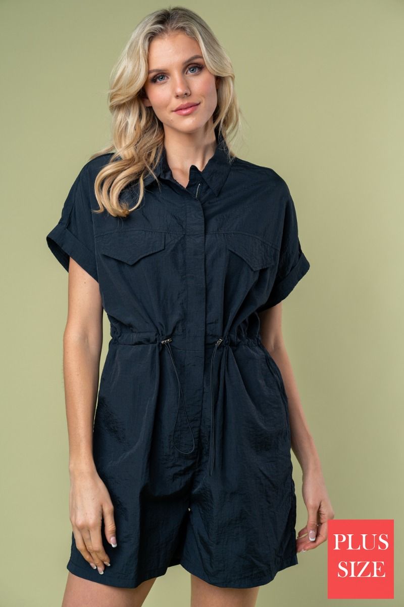 PLUS SIZE SHORT SLEEVE SOLID WOVEN ROMPER