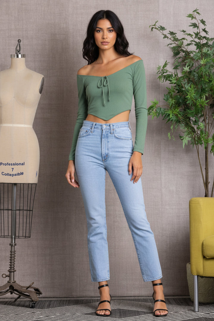 SPRUCE  RIBBED LONG SLEEVES V-CUT HEMLINE  CROP TOP-L7328