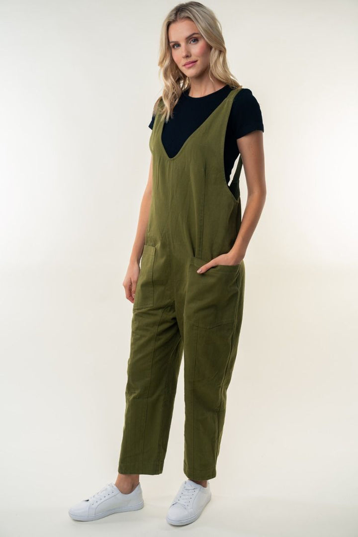 SLEEVELESS SOLID KNIT JUMPSUIT WITH SCOOP V-NECK