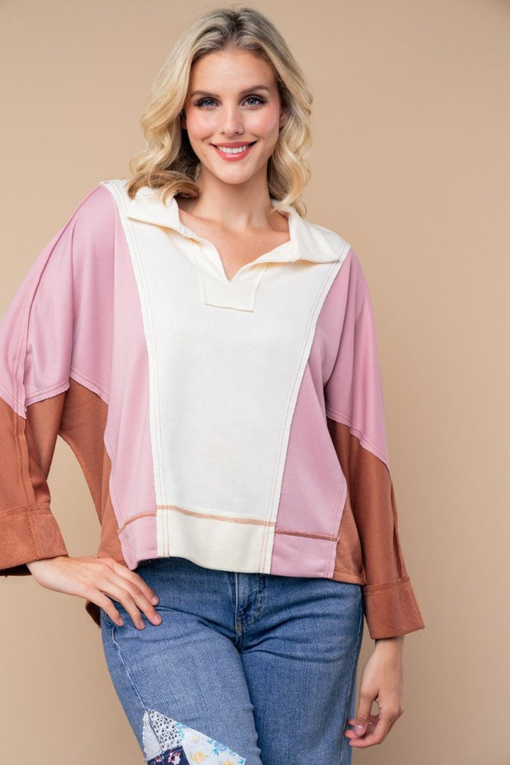 COLOR BLOCKED LOOSE FIT KNIT TOP