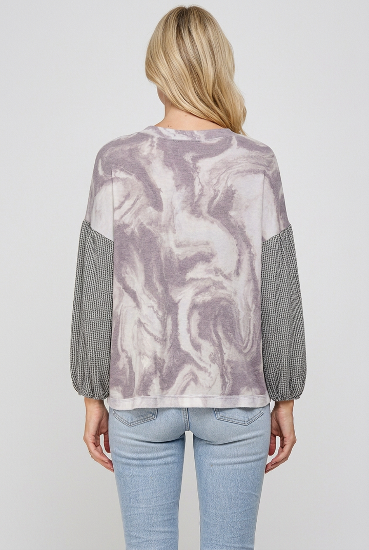 Marbled top full-back studio view