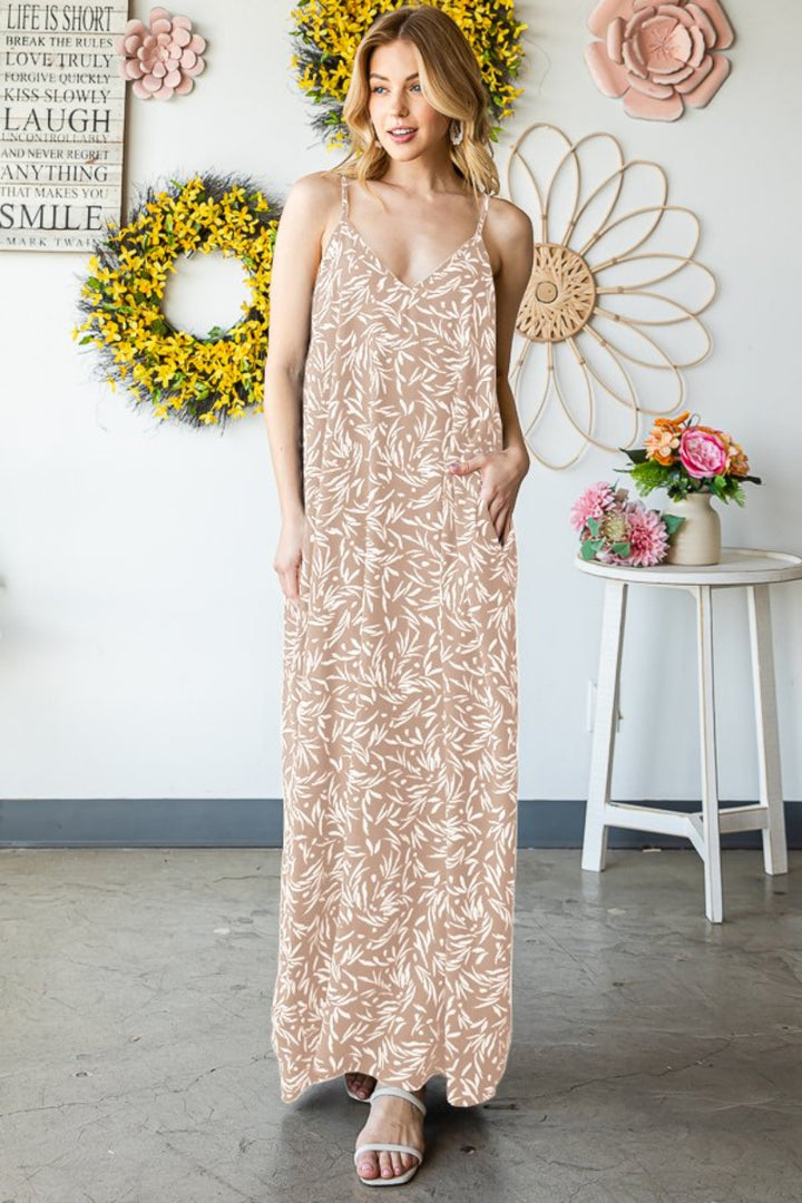 V NECK GEOMETRIC PRINT PLUS SIZE MAXI DRESS