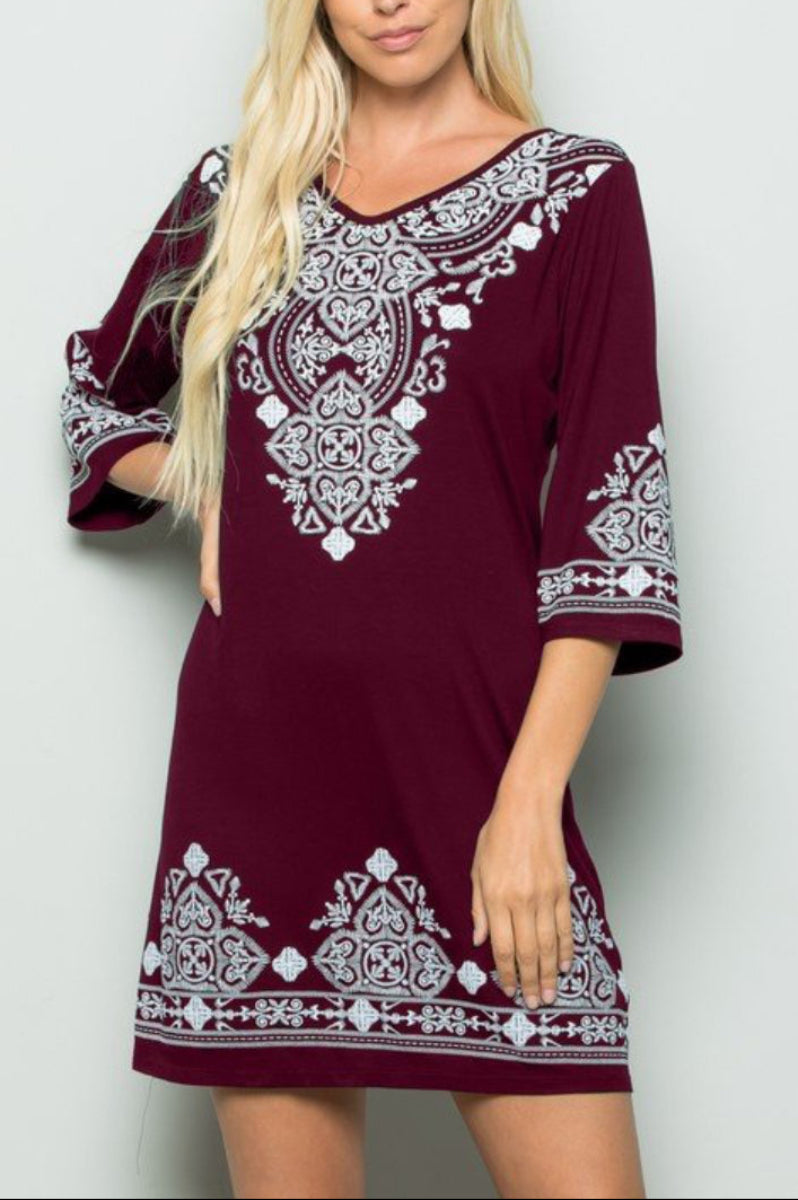 V NECK DAMASK PRINT DRESS PLUS SIZE
