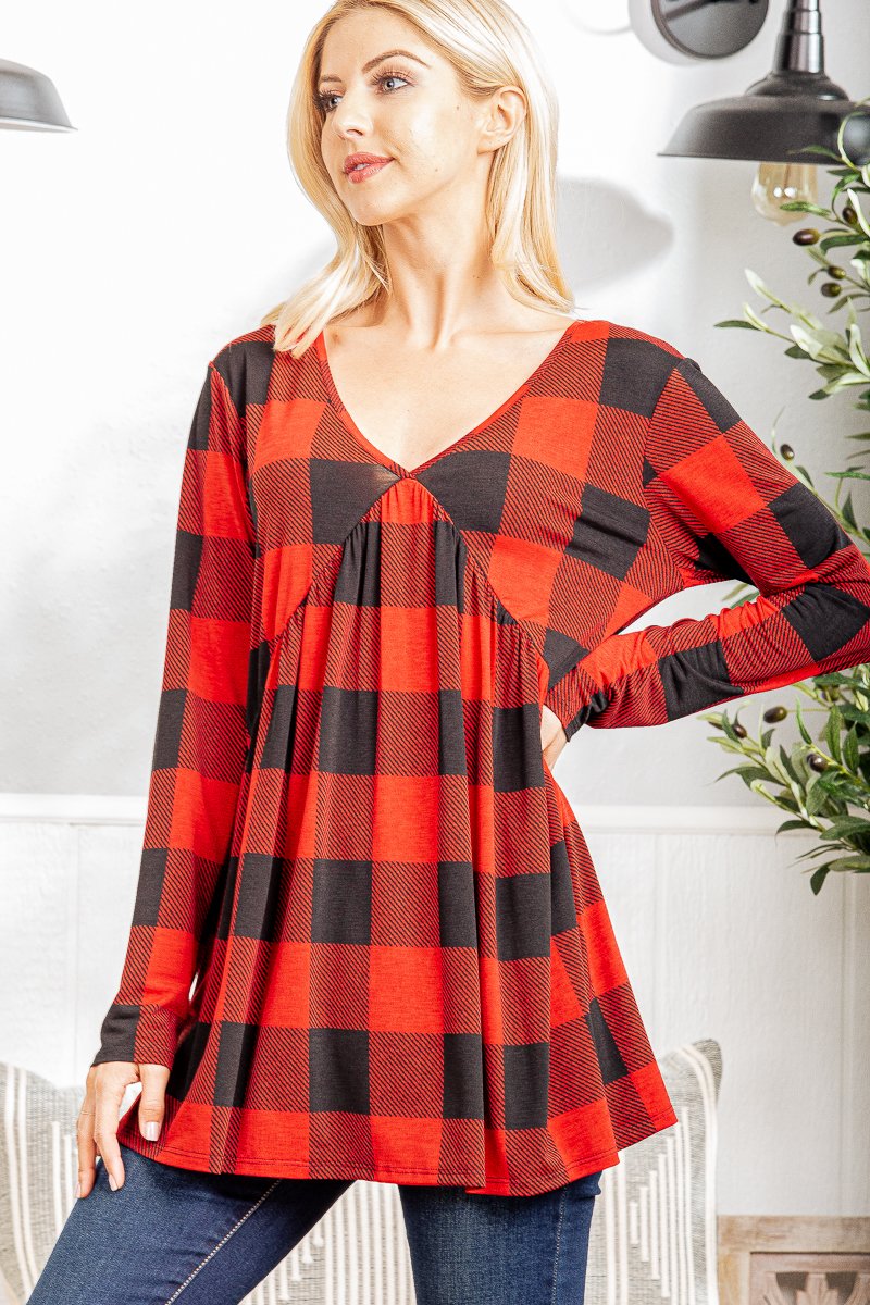 RED/BLACK PLAID PRINT W/ SHIRRING DETAILED TOP