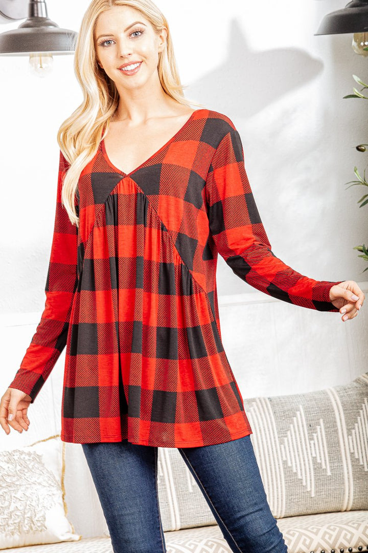 RED/BLACK PLAID PRINT W/ SHIRRING DETAILED PLUS SIZE TOP