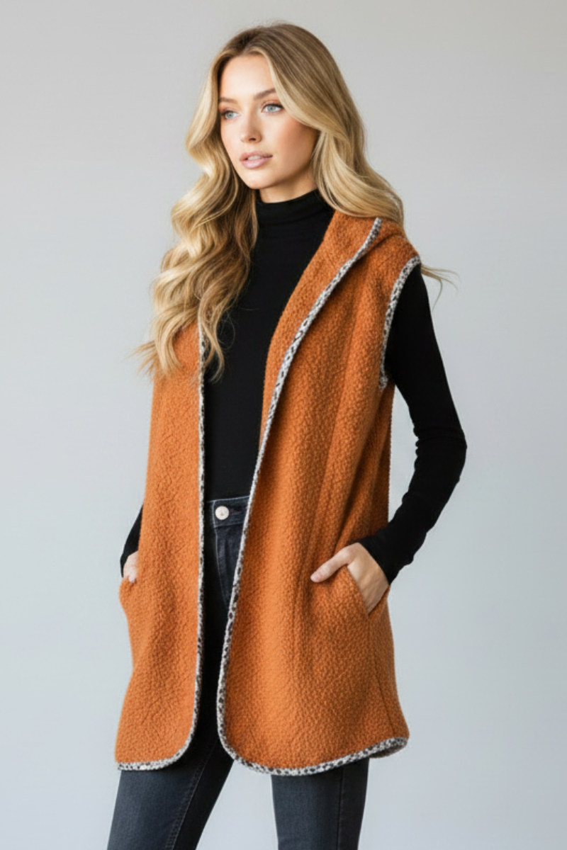 PLUS SIZE SLEEVELESS FUZZY ANIMAL CONTRAST VEST HMEJ6719
